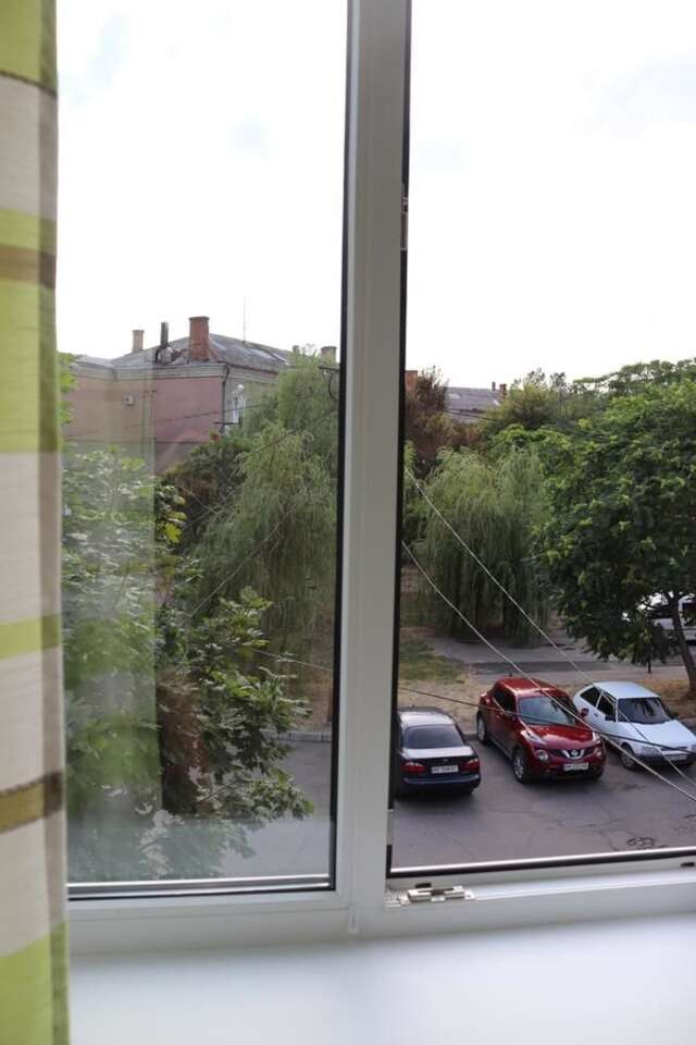 Апартаменты Apartment on Morskaya 7 Бердянск-15